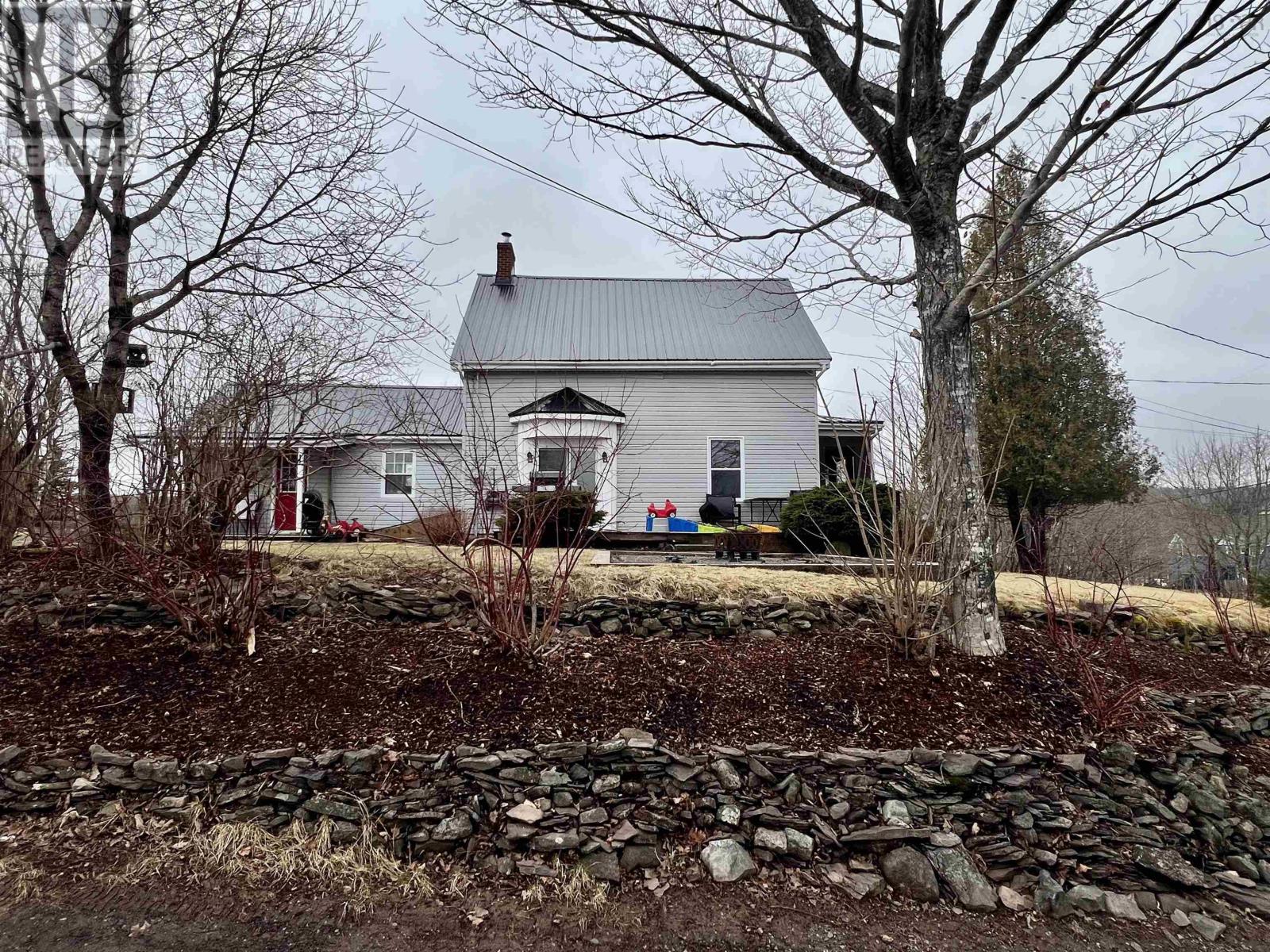 12 Station Road, Hopewell, Nova Scotia  B0K 1C0 - Photo 2 - 202505415