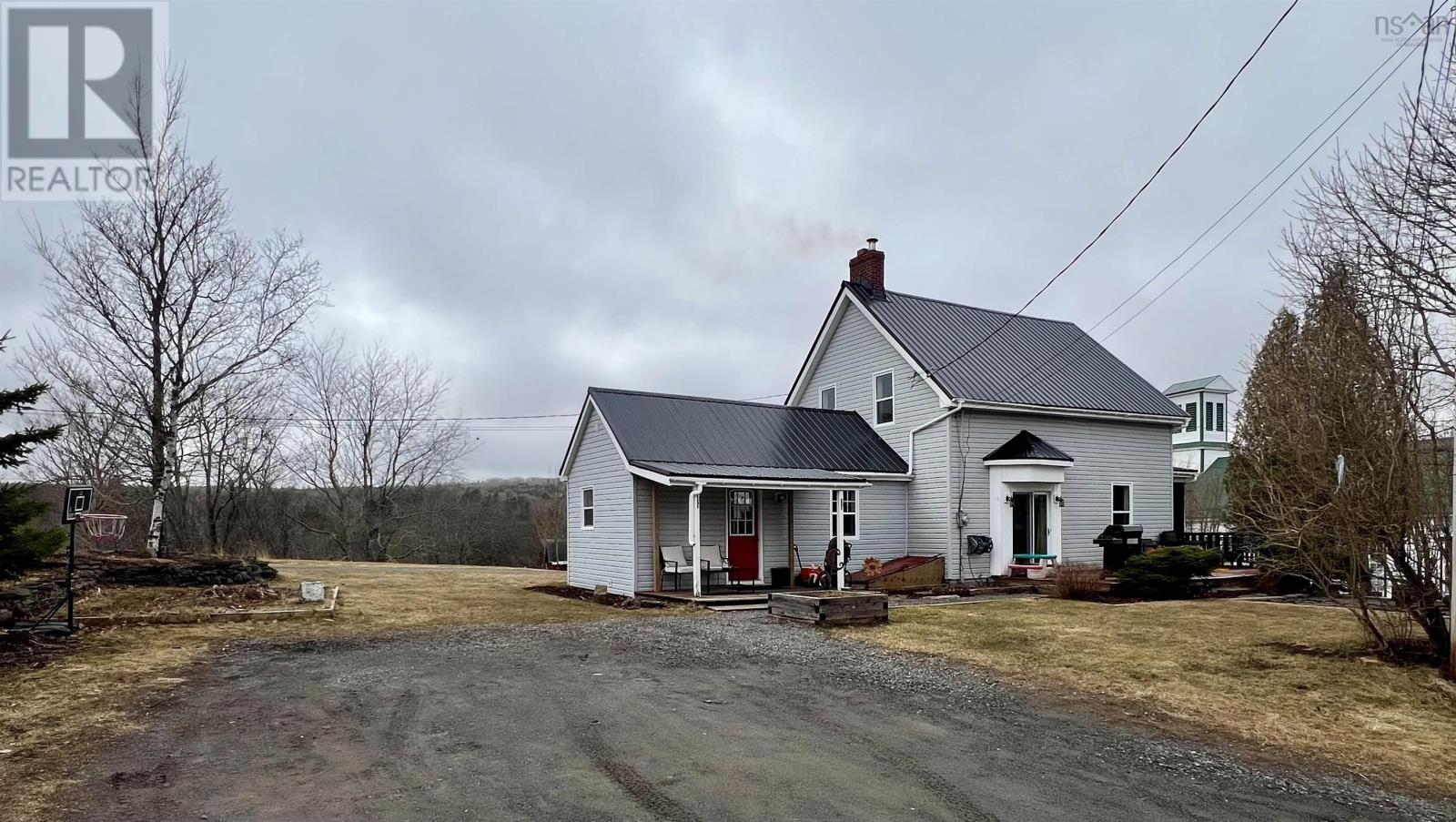 12 Station Road, Hopewell, Nova Scotia  B0K 1C0 - Photo 3 - 202505415