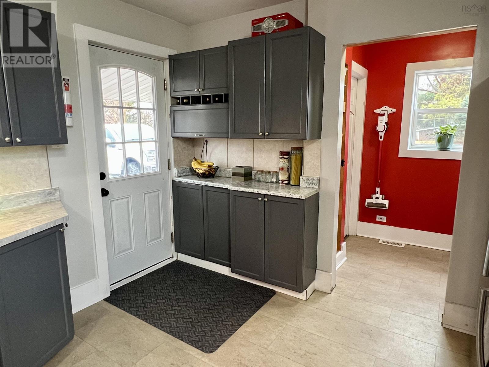 12 Station Road, Hopewell, Nova Scotia  B0K 1C0 - Photo 8 - 202505415