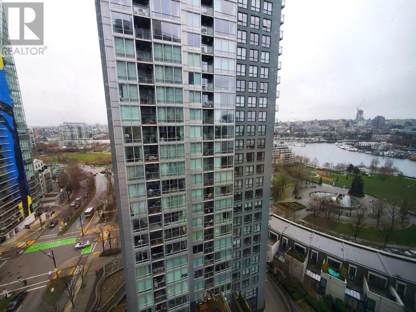 1801 550 Pacific Street, Vancouver, British Columbia  V6Z 3G2 - Photo 2 - R2978816