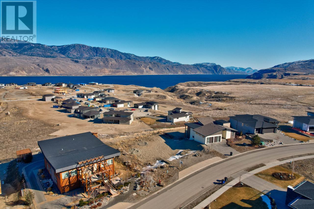 Property at 186 Cavesson Way image 1