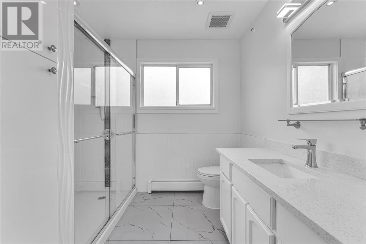 Listing Picture 18 of 37 : 3221 WILLIAM STREET, Vancouver / 溫哥華 - 魯藝地產 Yvonne Lu Group - MLS Medallion Club Member