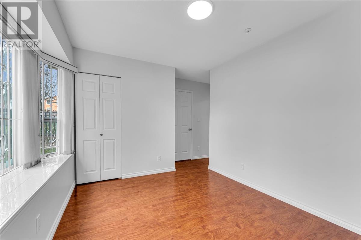 Listing Picture 23 of 37 : 3221 WILLIAM STREET, Vancouver / 溫哥華 - 魯藝地產 Yvonne Lu Group - MLS Medallion Club Member
