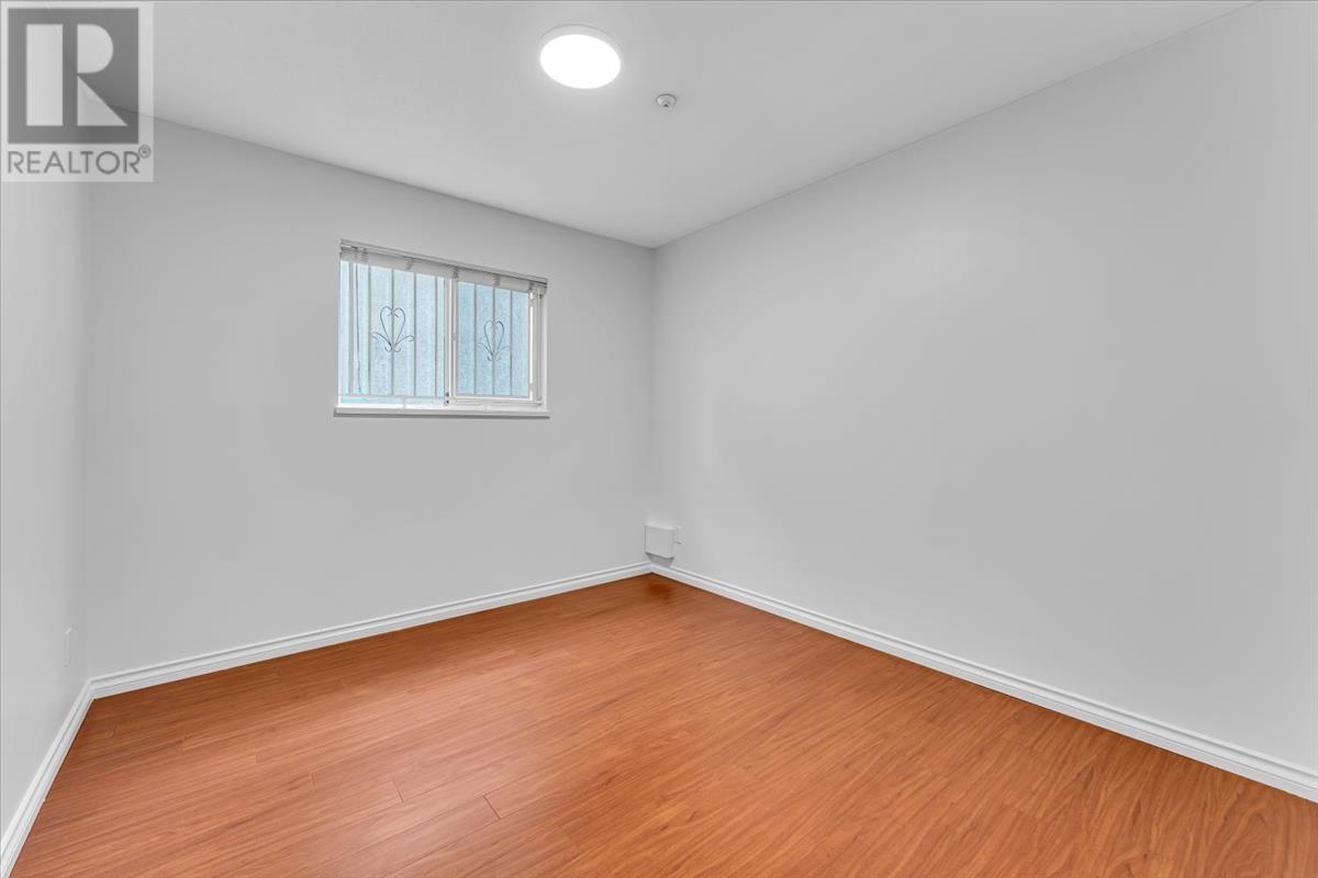 Listing Picture 24 of 37 : 3221 WILLIAM STREET, Vancouver / 溫哥華 - 魯藝地產 Yvonne Lu Group - MLS Medallion Club Member