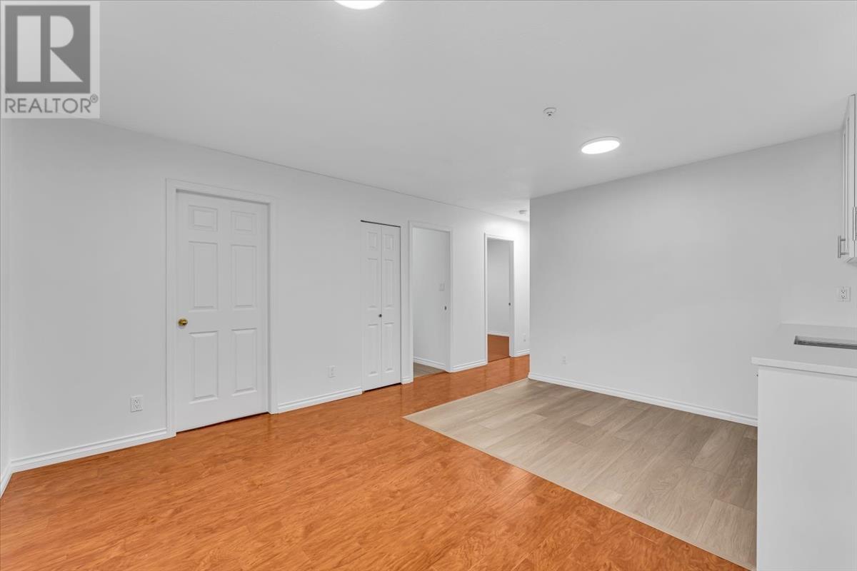 Listing Picture 28 of 37 : 3221 WILLIAM STREET, Vancouver / 溫哥華 - 魯藝地產 Yvonne Lu Group - MLS Medallion Club Member