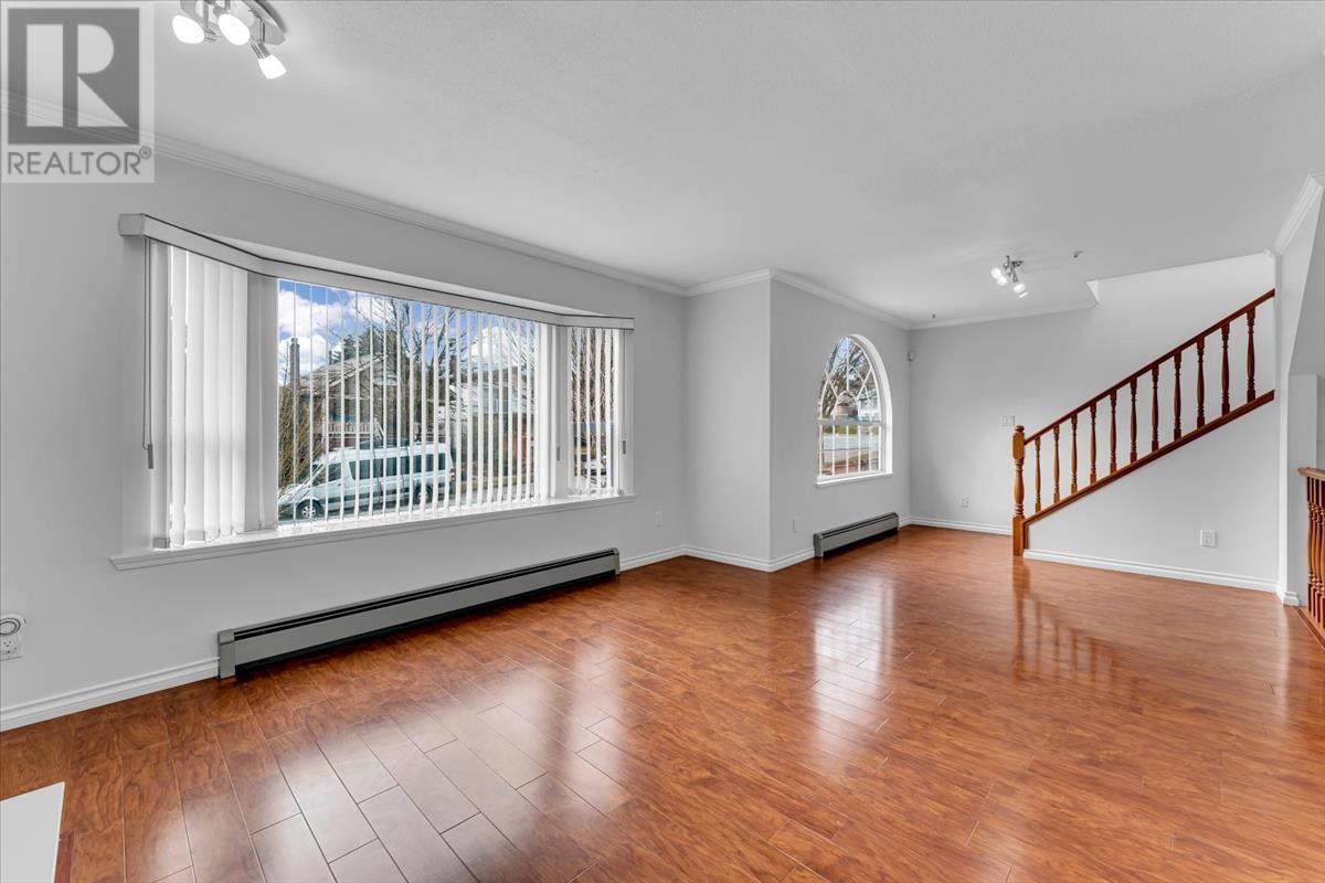 Listing Picture 5 of 37 : 3221 WILLIAM STREET, Vancouver / 溫哥華 - 魯藝地產 Yvonne Lu Group - MLS Medallion Club Member