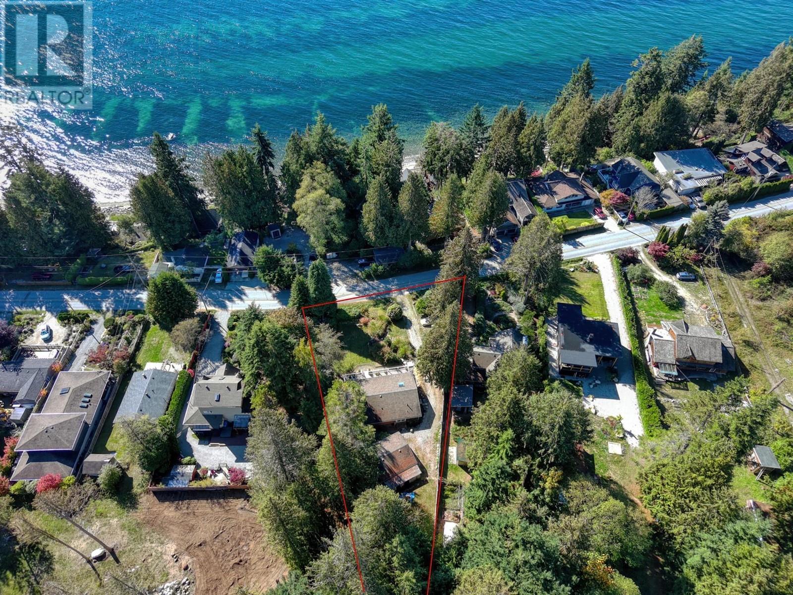 Property at 3258 BEACH AVENUE image 3