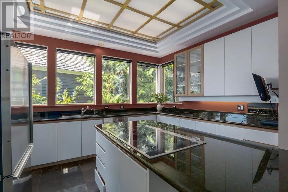 4779 Woodley Drive, West Vancouver, British Columbia  V7S 3A6 - Photo 3 - R2980338
