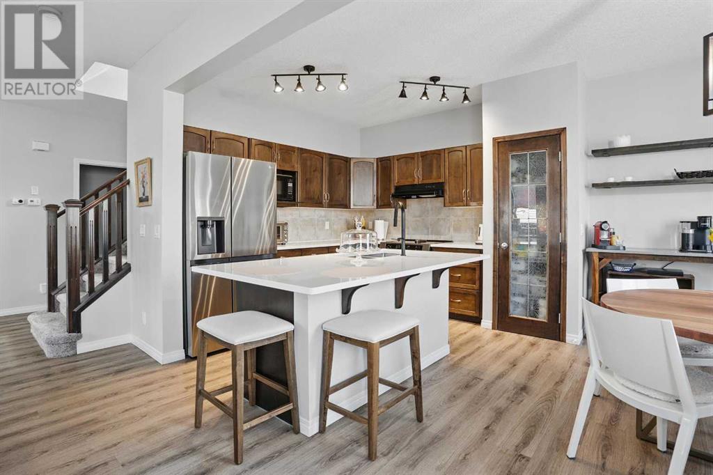 77 Rockyspring Point Nw, Calgary, Alberta  T3G 6A1 - Photo 11 - A2204044