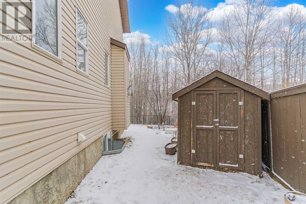 77 Rockyspring Point Nw, Calgary, Alberta  T3G 6A1 - Photo 36 - A2204044