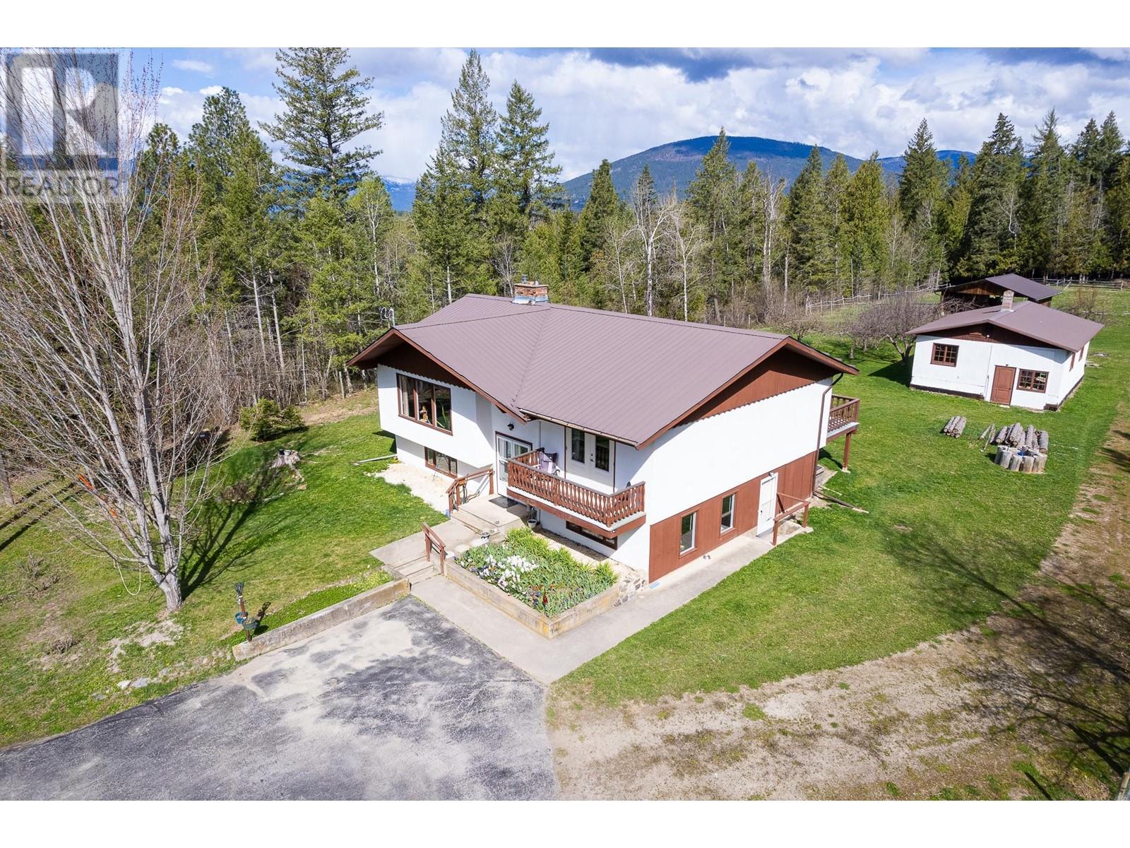 Property at 4856 32ND Street image 3