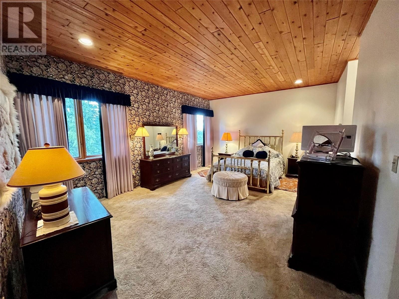 231 Glenacres Road, Nakusp, British Columbia  V0G 1R0 - Photo 32 - 10339305