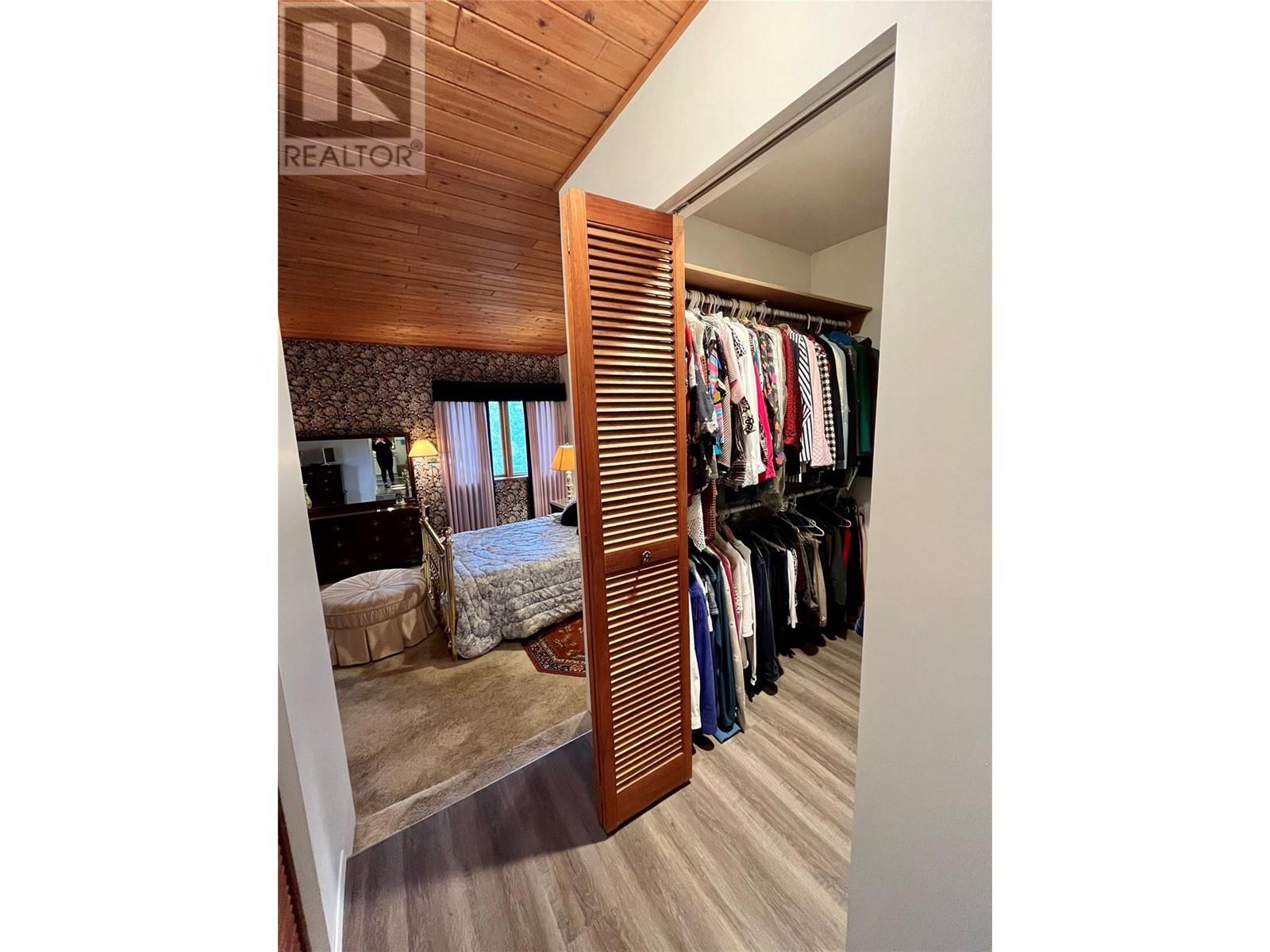 231 Glenacres Road, Nakusp, British Columbia  V0G 1R0 - Photo 34 - 10339305