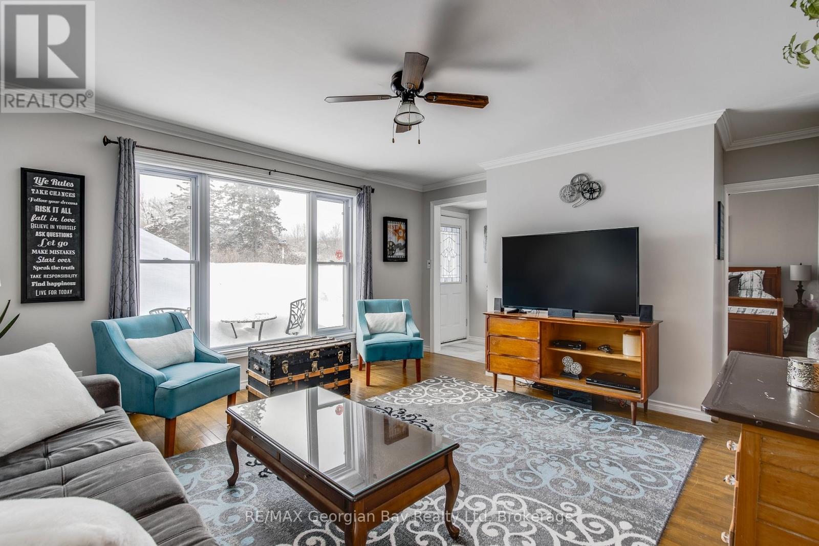 6527 93 Highway, Tay, Ontario  L0L 1P0 - Photo 7 - S12032347
