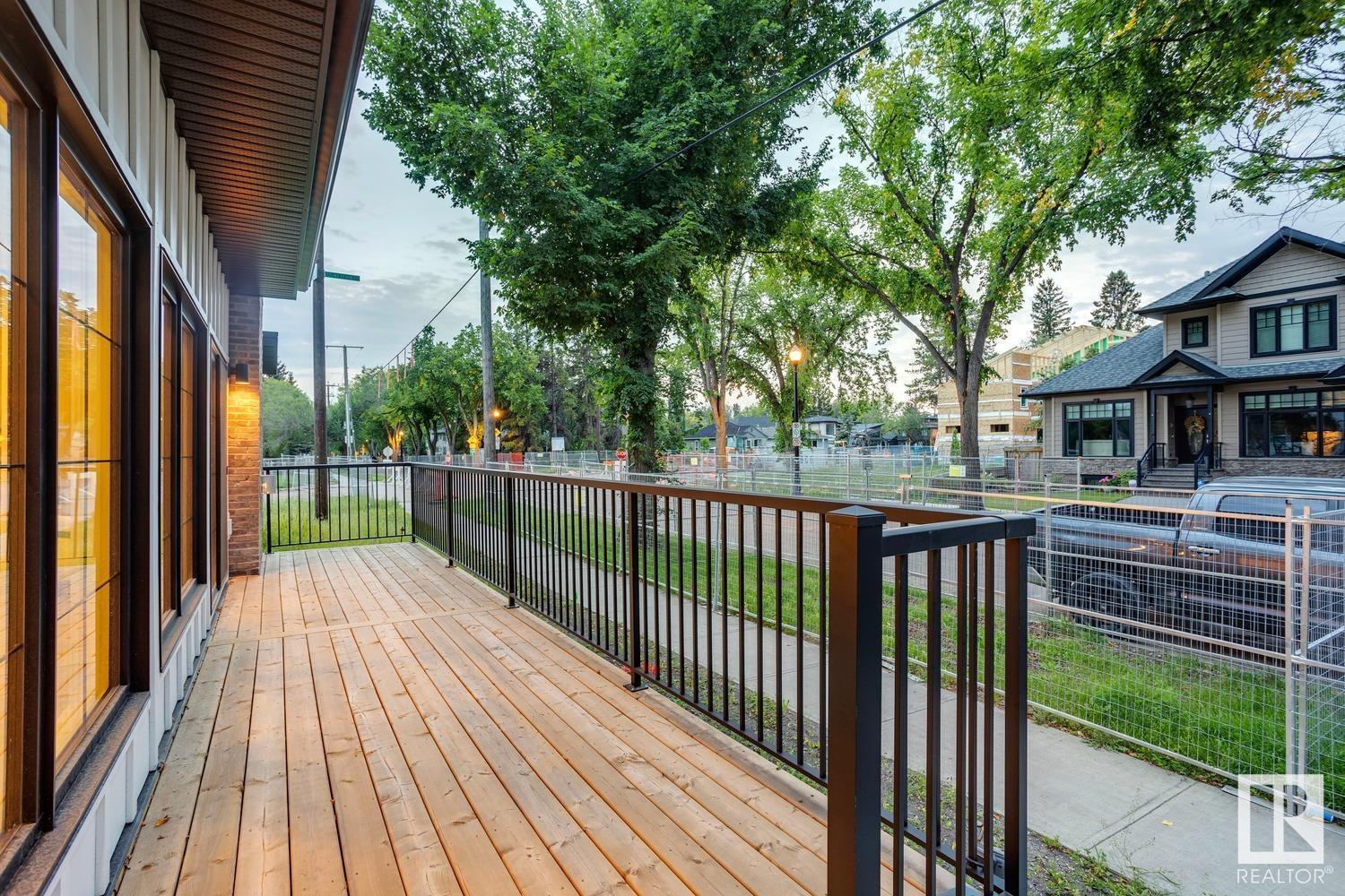 Property at 13538 STONY PLAIN RD NW image 2