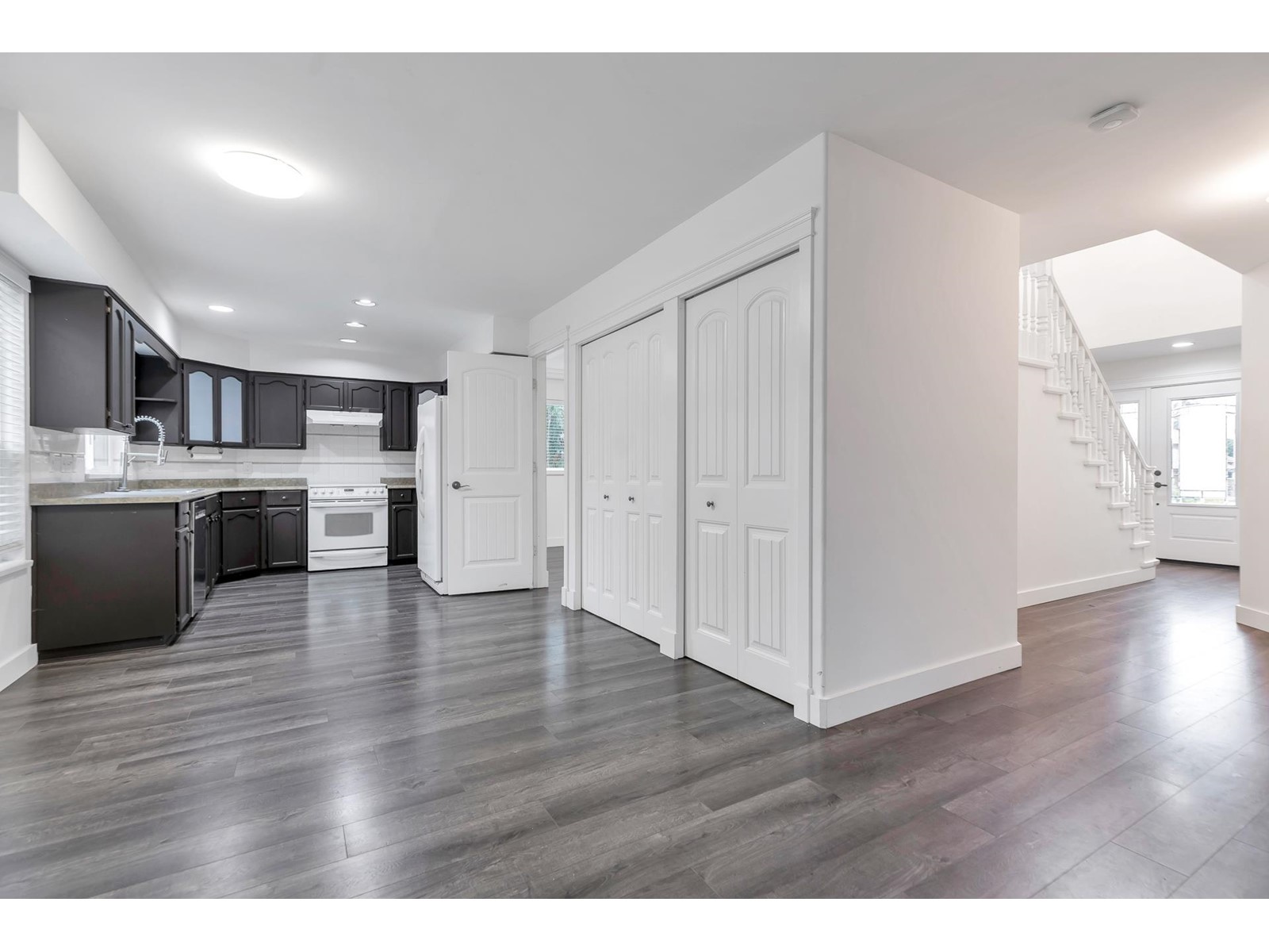 18822 63a Avenue, Surrey, British Columbia  V3S 7W3 - Photo 12 - R2962249