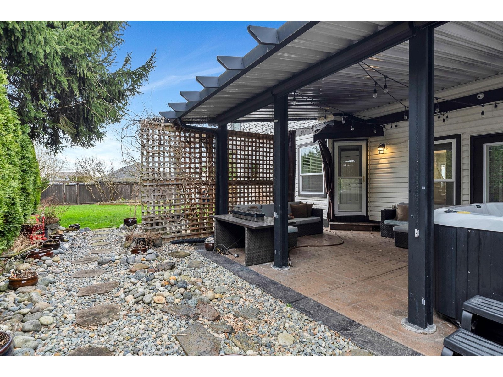 18822 63a Avenue, Surrey, British Columbia  V3S 7W3 - Photo 32 - R2962249