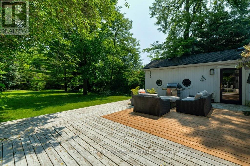 81 Chartwell Road, Oakville, Ontario  L6J 3Z3 - Photo 18 - W12032320