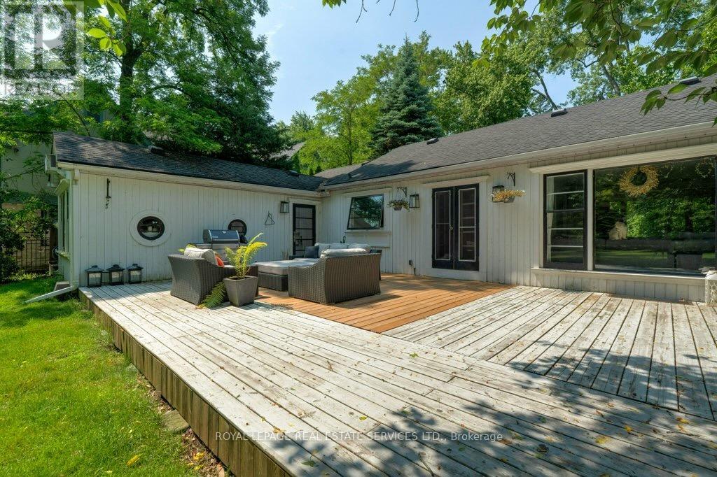 81 Chartwell Road, Oakville, Ontario  L6J 3Z3 - Photo 19 - W12032320