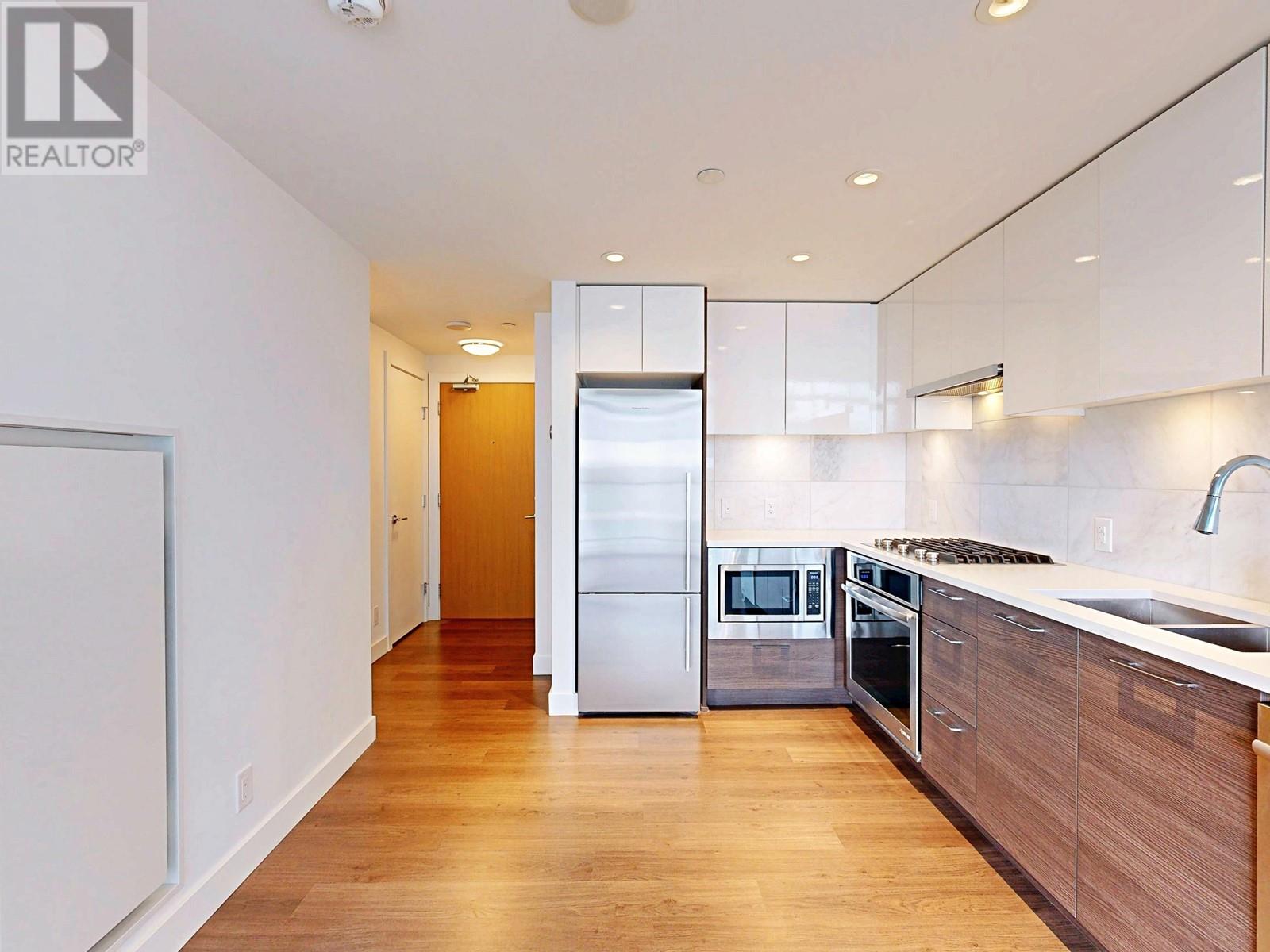 Listing Picture 5 of 40 : 519 3557 SAWMILL CRESCENT, Vancouver / 溫哥華 - 魯藝地產 Yvonne Lu Group - MLS Medallion Club Member
