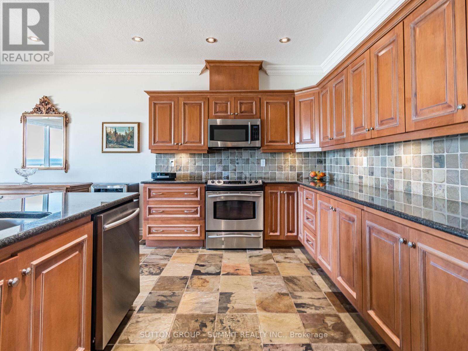 24 - 484 Millen Road, Hamilton, Ontario  L8E 6G4 - Photo 13 - X12032287