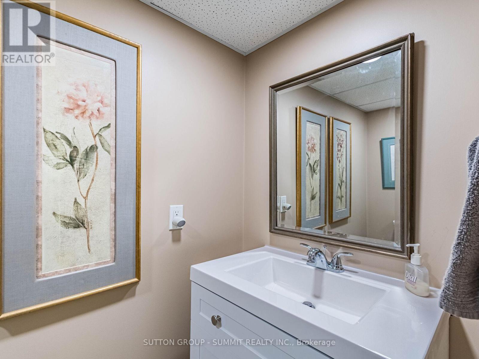 24 - 484 Millen Road, Hamilton, Ontario  L8E 6G4 - Photo 30 - X12032287