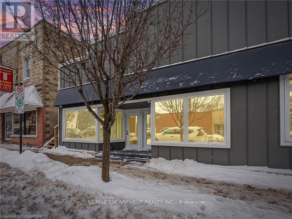 64 Argyle Street N, Haldimand, Ontario  N3W 1B9 - Photo 2 - X12032298