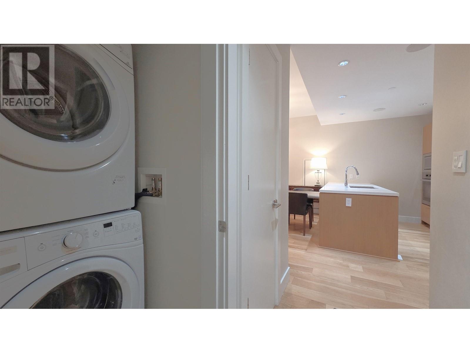 400 888 Arthur Erickson Place, West Vancouver, British Columbia  V7T 0B1 - Photo 31 - R2980295