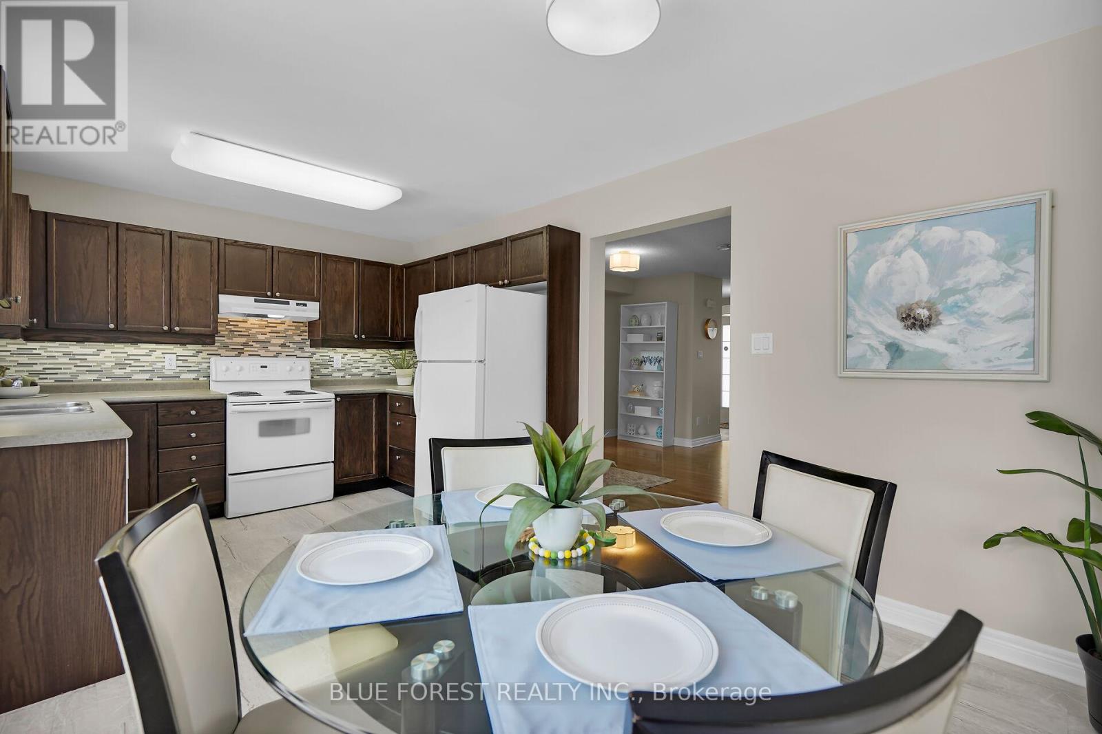Photo 20 of 50 for 564 North Leaksdale Circle