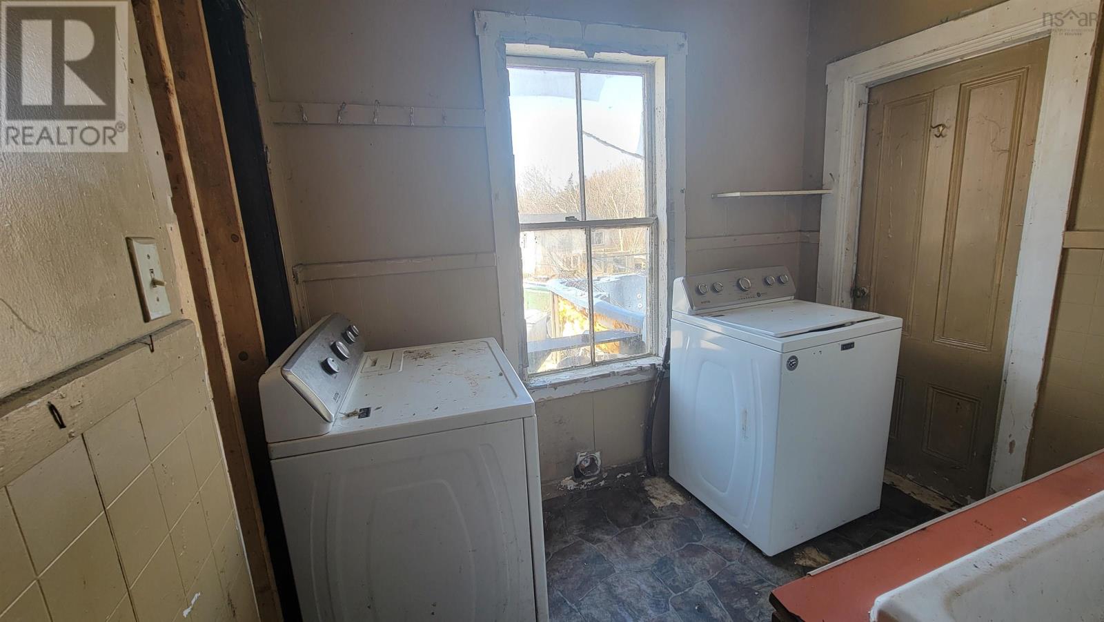 994 Highway 335, West Pubnico, Nova Scotia  B0W 3S0 - Photo 16 - 202505424