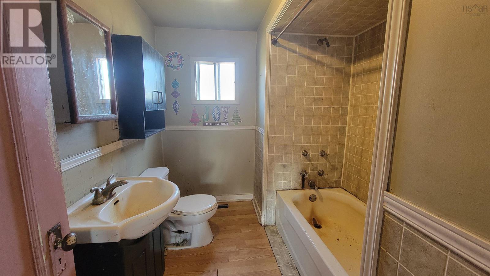 994 Highway 335, West Pubnico, Nova Scotia  B0W 3S0 - Photo 17 - 202505424