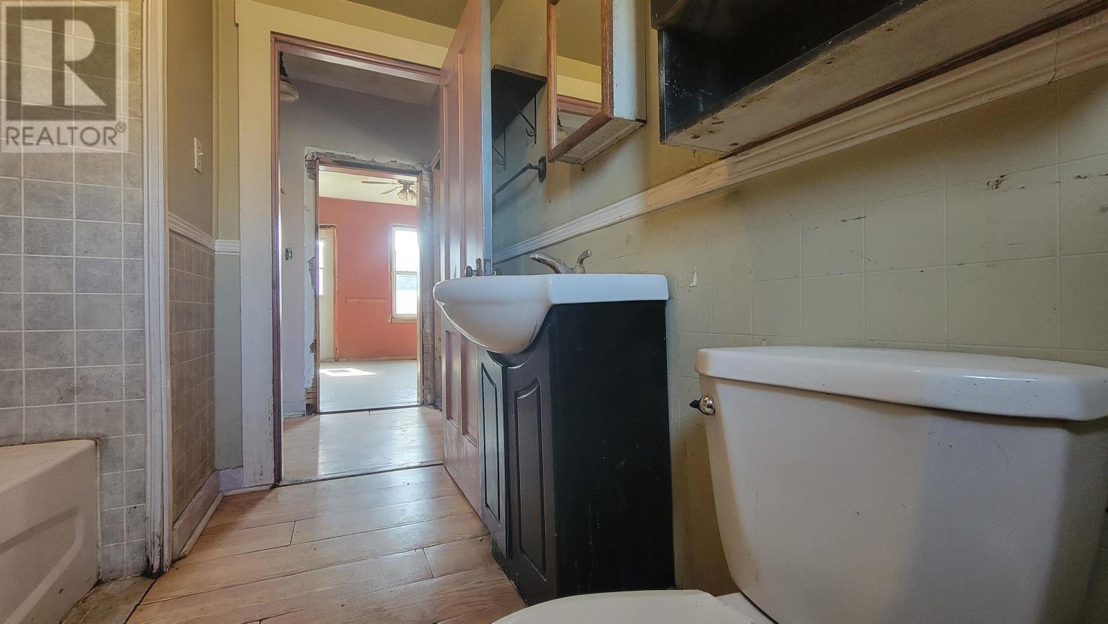 994 Highway 335, West Pubnico, Nova Scotia  B0W 3S0 - Photo 18 - 202505424