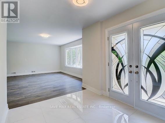 Property at 848 BEAUFORT AVENUE image 3