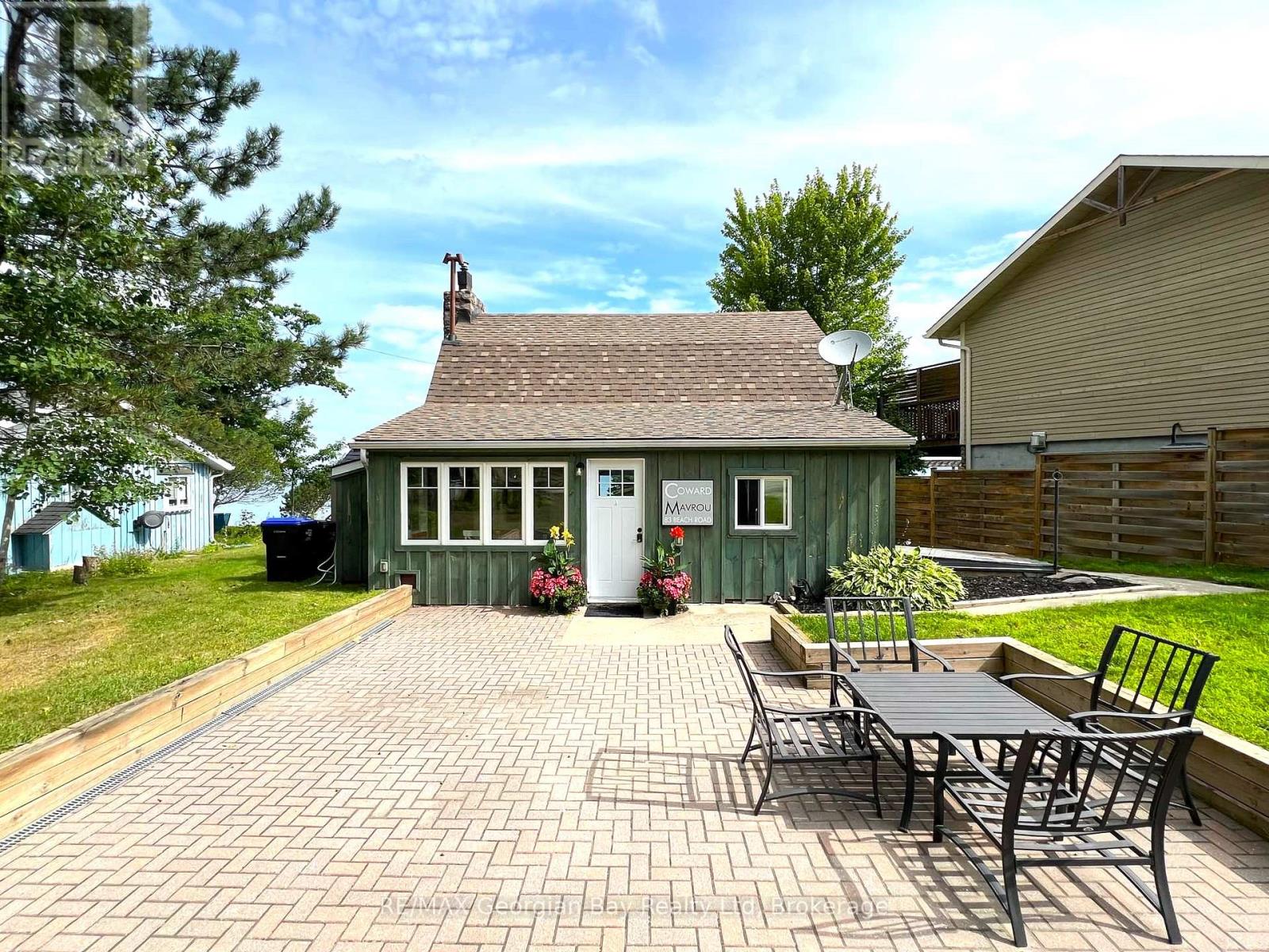 Property at 83 BEACH ROAD image 2