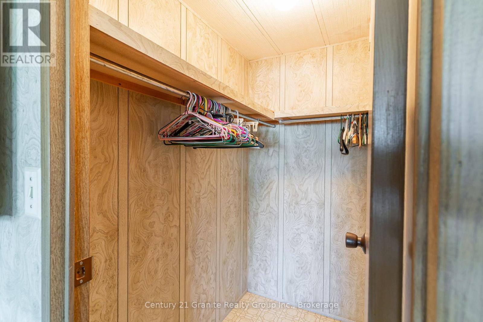 1034 Eighth Lane, Minden Hills, Ontario  K0M 2K0 - Photo 24 - X12032448
