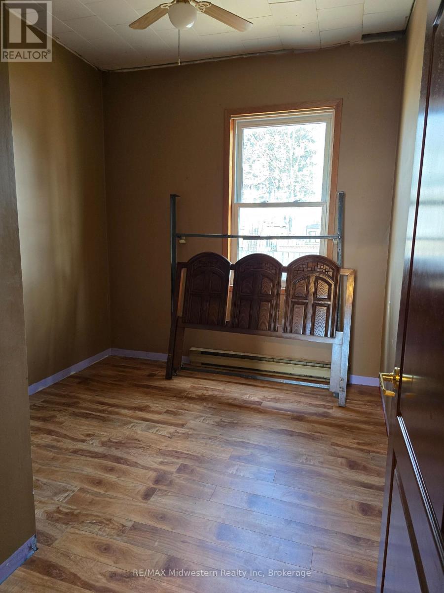 44388 Brandon Road, Huron East, Ontario  N0G 1T0 - Photo 10 - X12032479