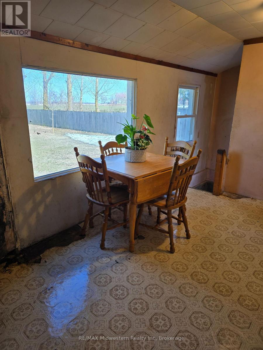 44388 Brandon Road, Huron East, Ontario  N0G 1T0 - Photo 6 - X12032479