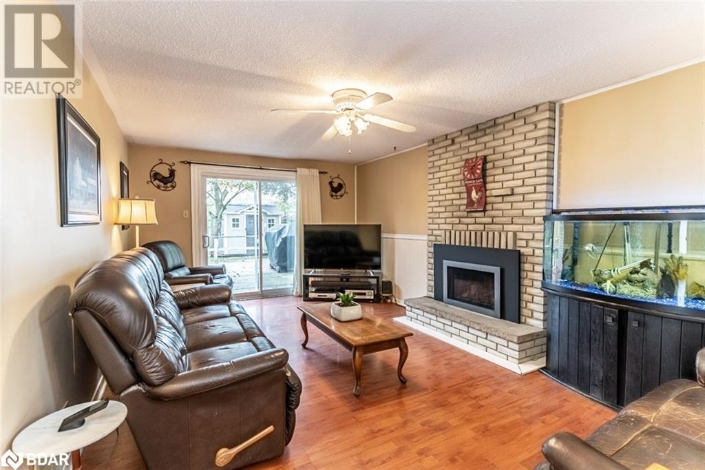 31 Little Avenue, Barrie, Ontario  L4N 2Z4 - Photo 3 - 40708719