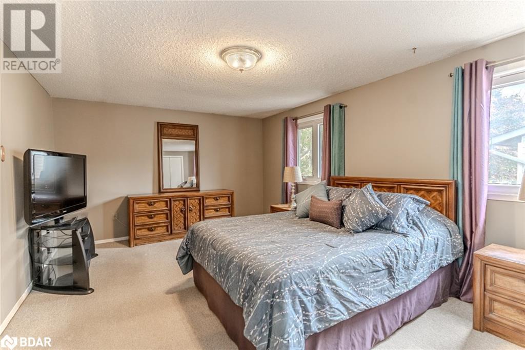 31 Little Avenue, Barrie, Ontario  L4N 2Z4 - Photo 9 - 40708719