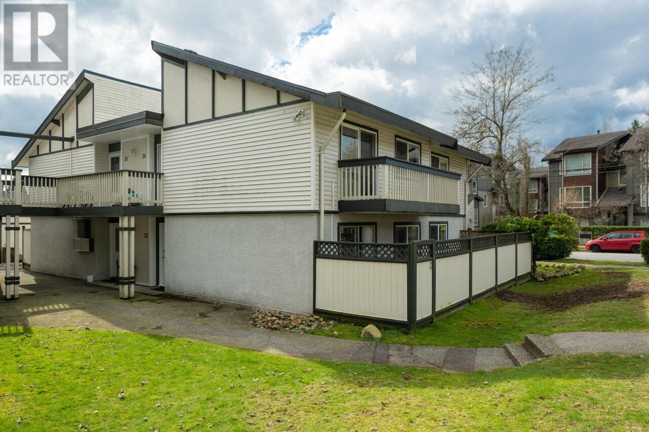 32 884 Premier Street, North Vancouver, British Columbia  V7J 2G8 - Photo 2 - R2980326