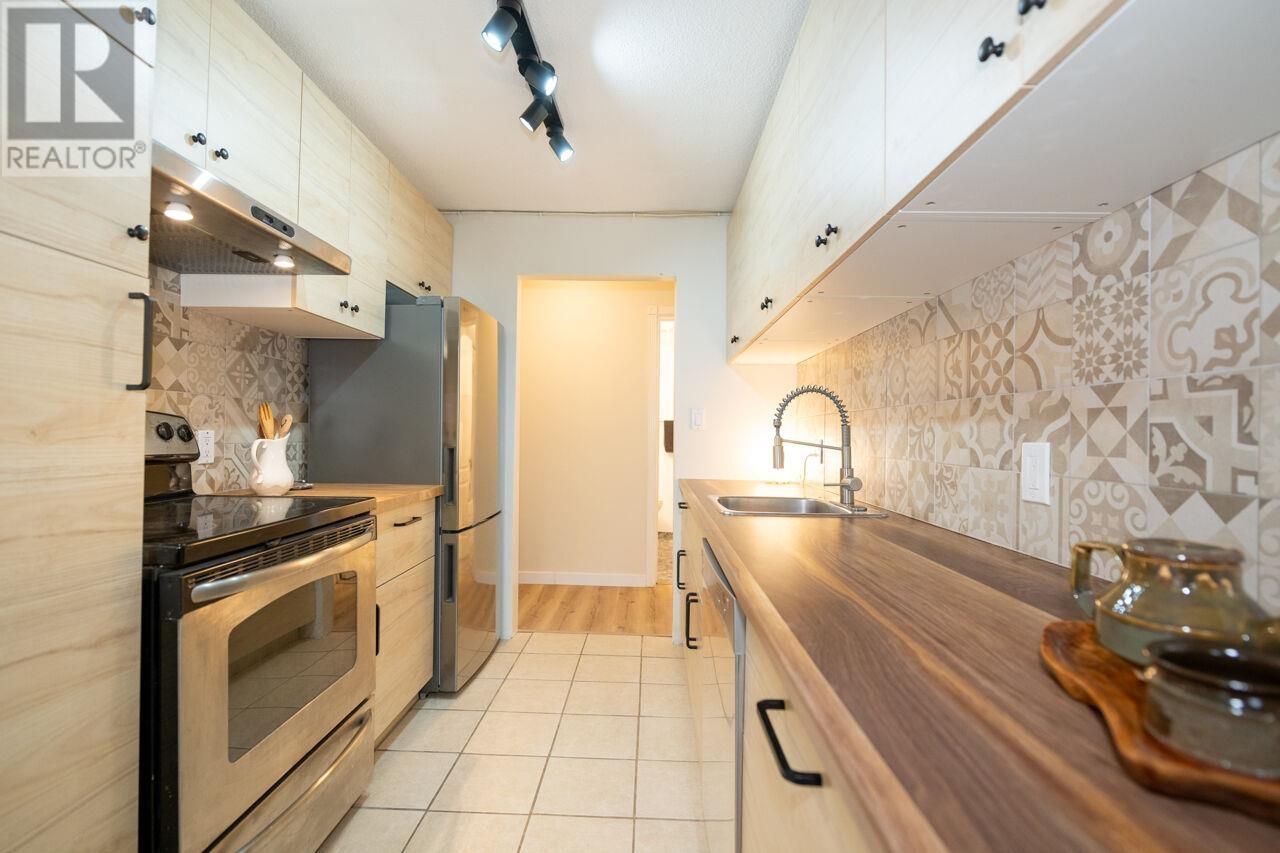 32 884 Premier Street, North Vancouver, British Columbia  V7J 2G8 - Photo 14 - R2980326