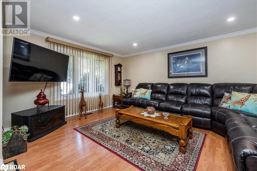 92 Hickling Trail E, Barrie, Ontario  L4M 5T3 - Photo 8 - 40708738