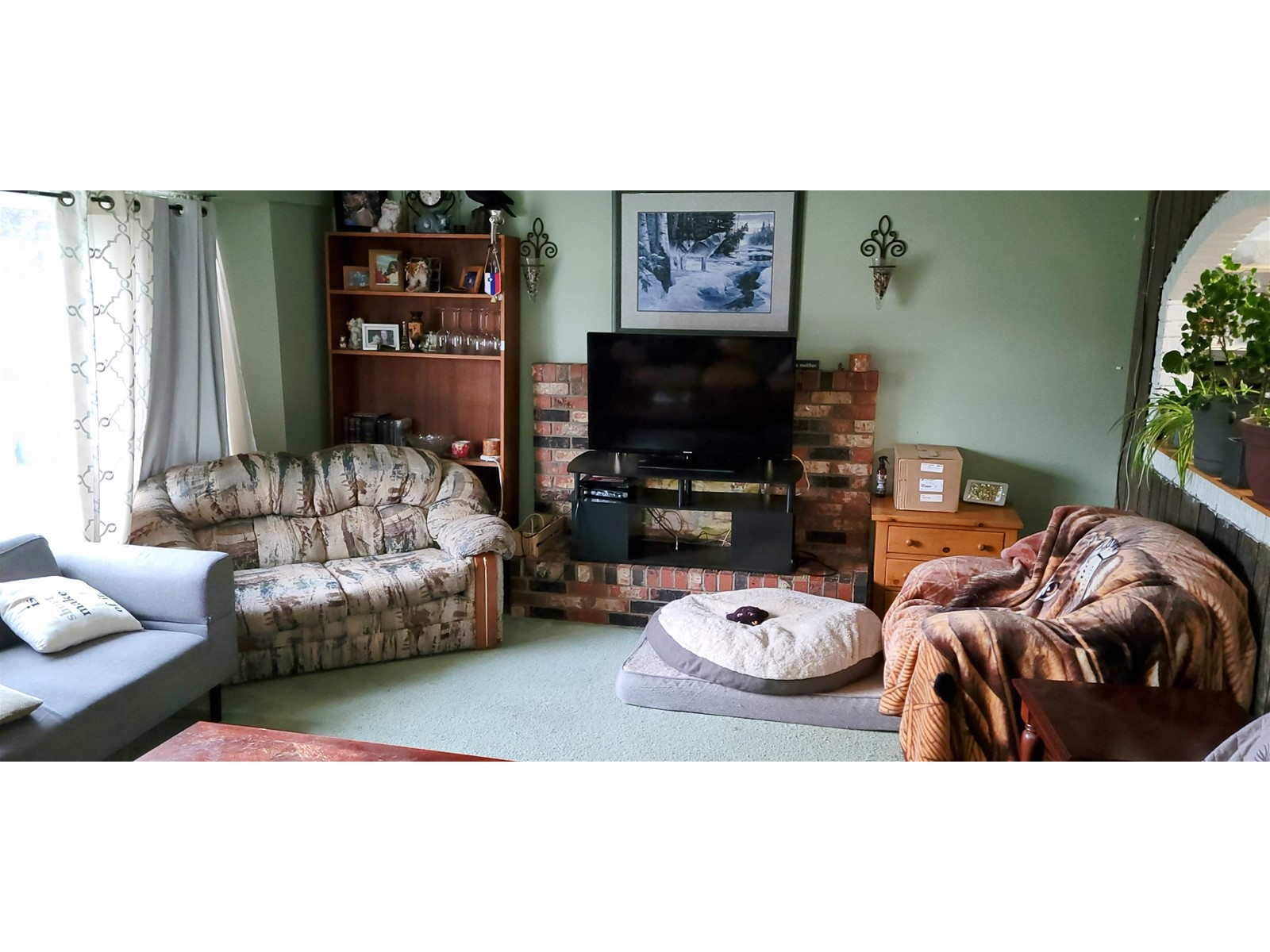 Property at 2613 MOORLAND STREET image 5