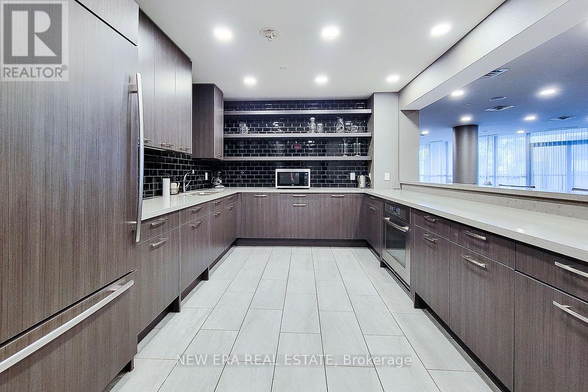 323 - 11 Bronte Road, Oakville (Br Bronte), Ontario  L6L 0E1 - Photo 38 - W12032438
