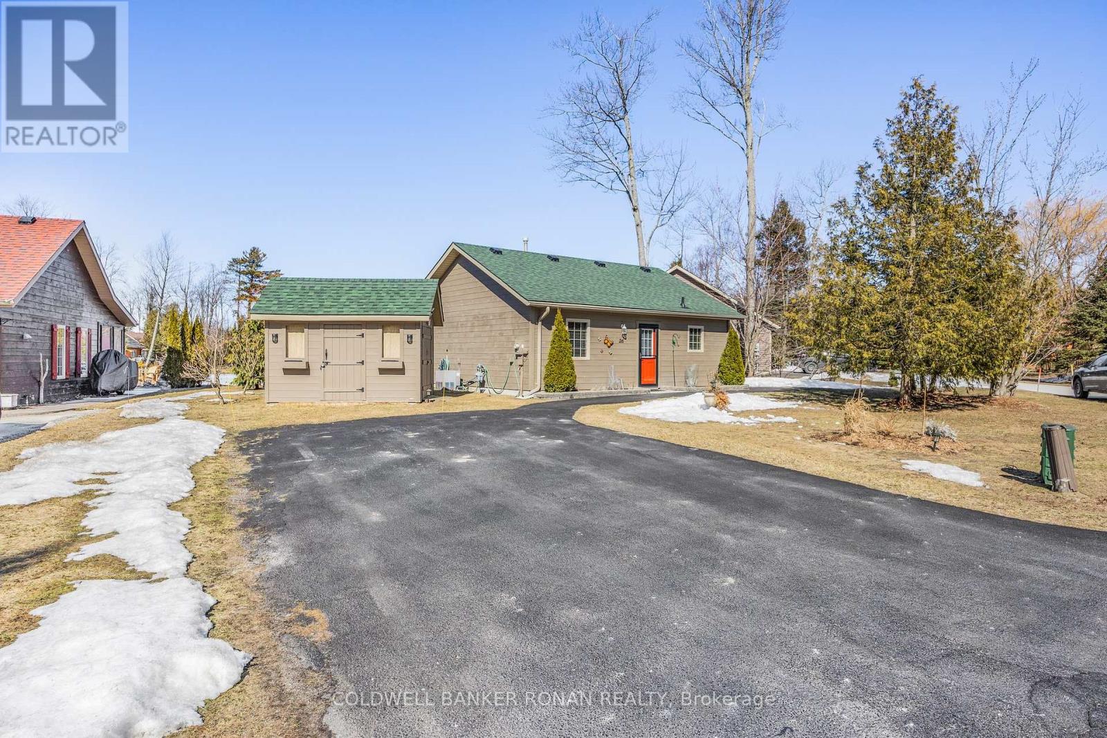 Property at 26 CABIN CRESCENT image 2