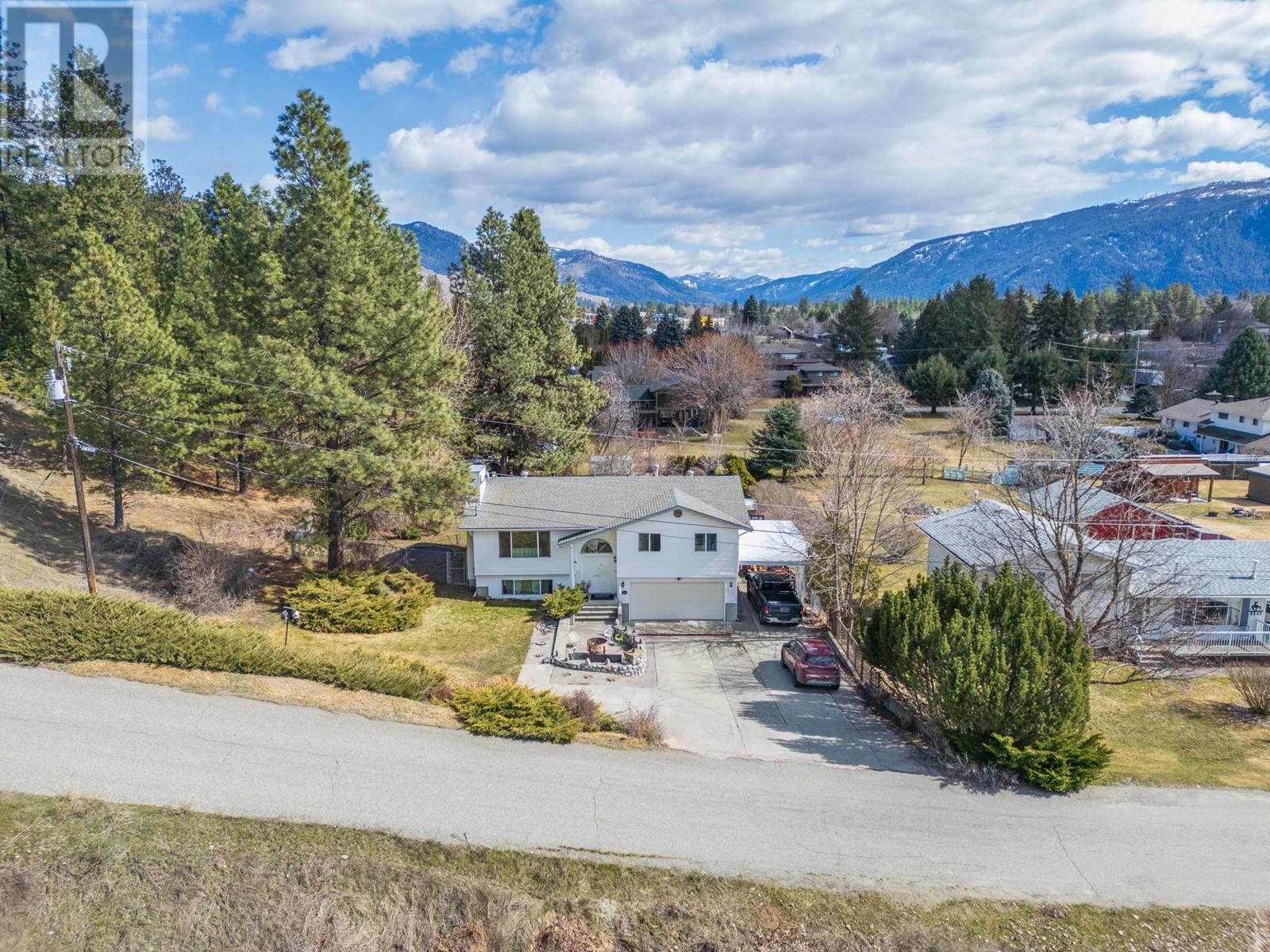 Property at 6846 Galena Avenue image 2