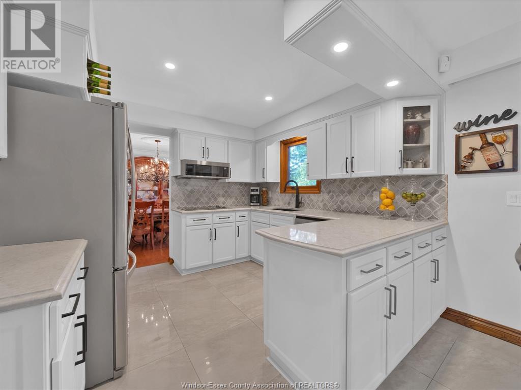 Property at 1190 BEALS image 4