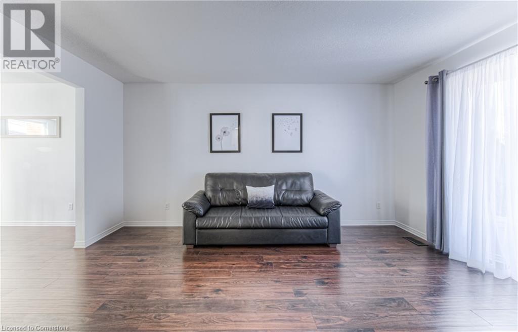 365 Driftwood Drive, Kitchener, Ontario  N2N 1W7 - Photo 6 - 40705362