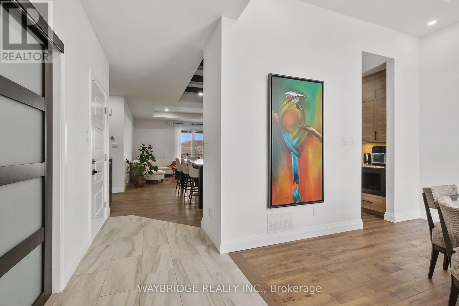 Property at 1069 DIAMOND STREET image 3