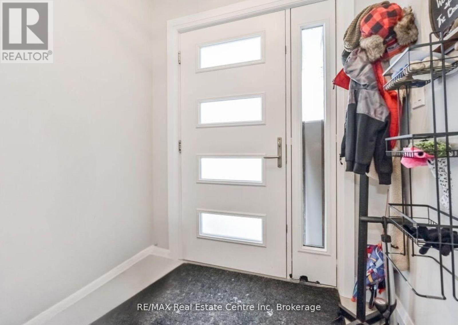 59 York Street E, Centre Wellington, Ontario  N0B 1S0 - Photo 17 - X12032661